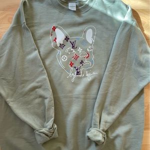 Fashion Designs Sweatshirt NWT!